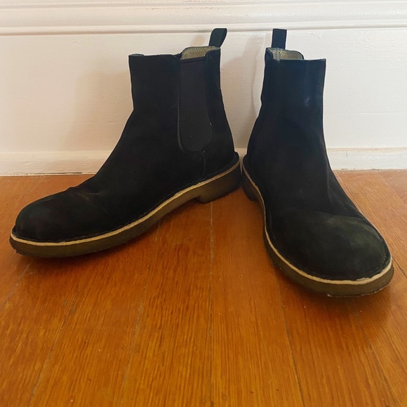 clarks black chelsea boots womens
